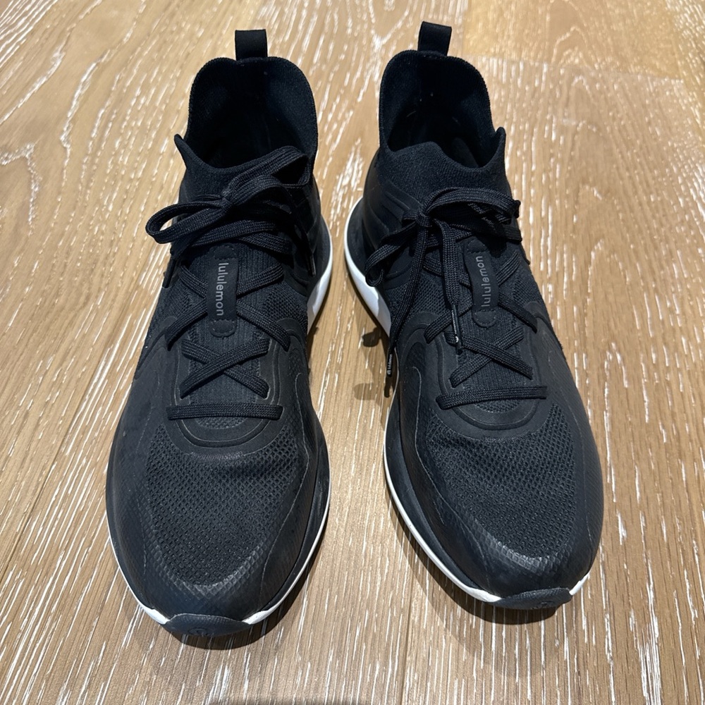 lululemon athletica Black Sneakers
